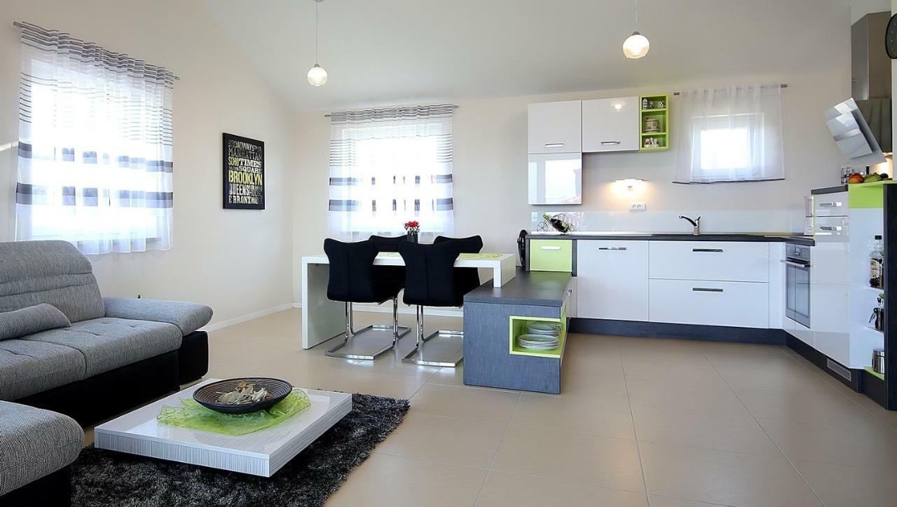 Apartment Porpo مالينسكا المظهر الخارجي الصورة